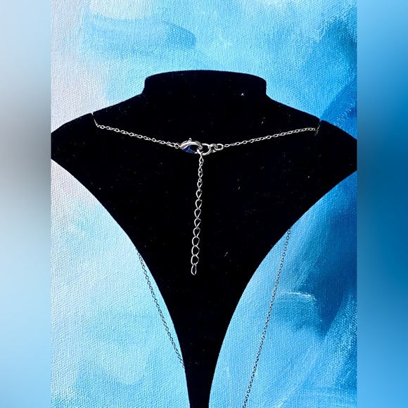 Dazzling Vintage Crystal Snowflake Pendant Necklace - Picture 5 of 8